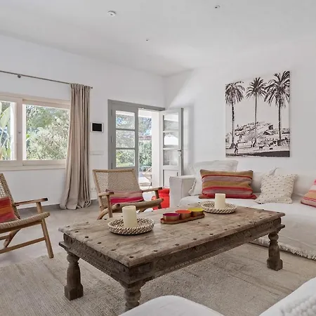 Villa Beautiful 3 Minutes Near Cala Jondal BALEARIC ISLANDS