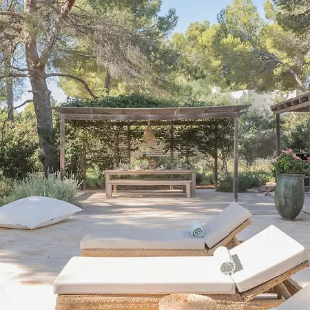 Villa Beautiful 3 Minutes Near Cala Jondal *