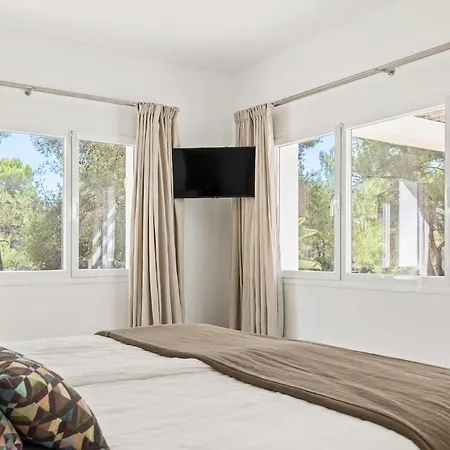 Beautiful 3 Minutes Near Cala Jondal Villa BALEARIC ISLANDS